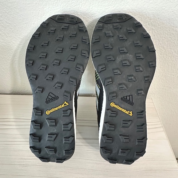 $180 Adidas Terrex Two Ultra Primeblue Trail Running Shoes Men size 10 H69066 - Picture 9 of 13